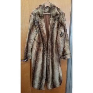 Fashion Nova Plus Faux Fur Coat Sz 3XL